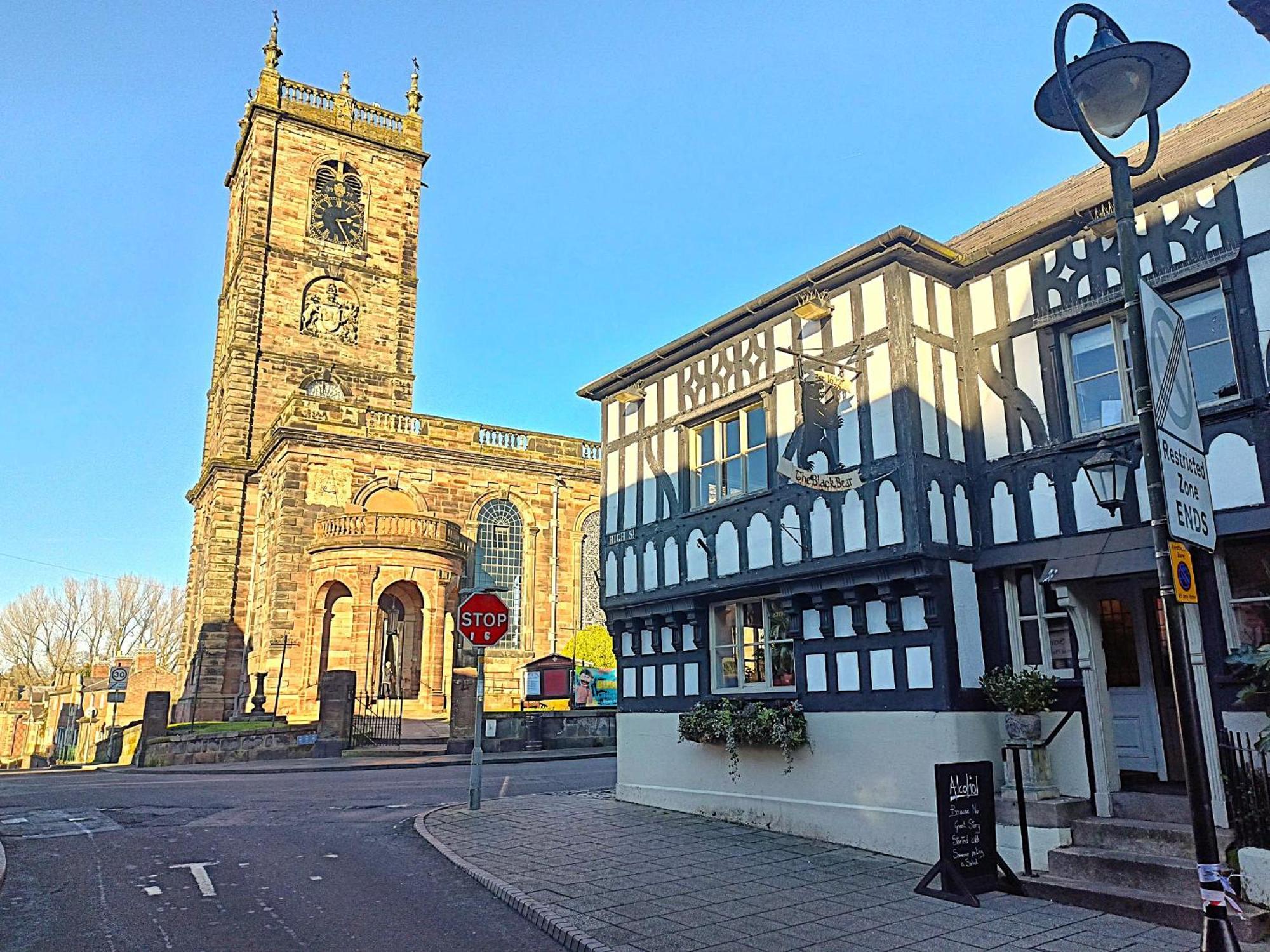Charming Terrace Home In Whitchurch วิตเชิร์ช ภายนอก รูปภาพ